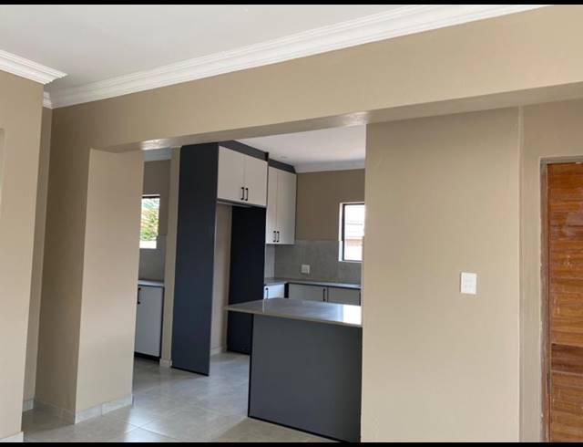 3 BEDROOM PROPERTY TO RENT IN CHROOM PARK